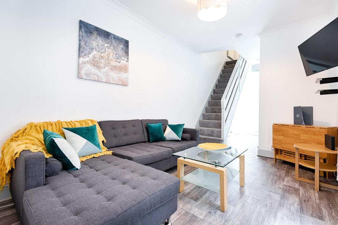 Walk To Swansea Stadium, 3 Rooms, Smart Tv'S Екстериор снимка
