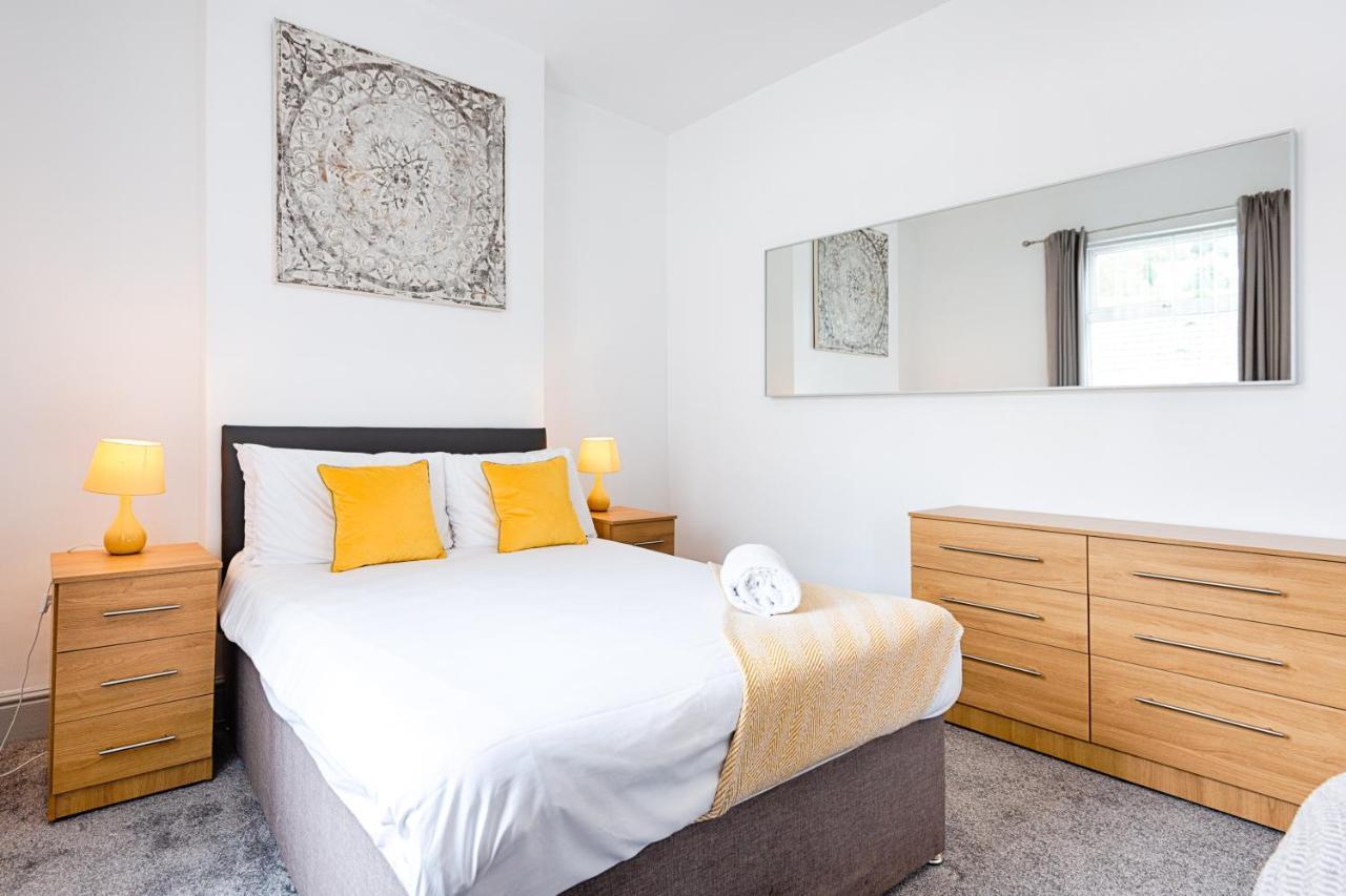 Walk To Swansea Stadium, 3 Rooms, Smart Tv'S Екстериор снимка